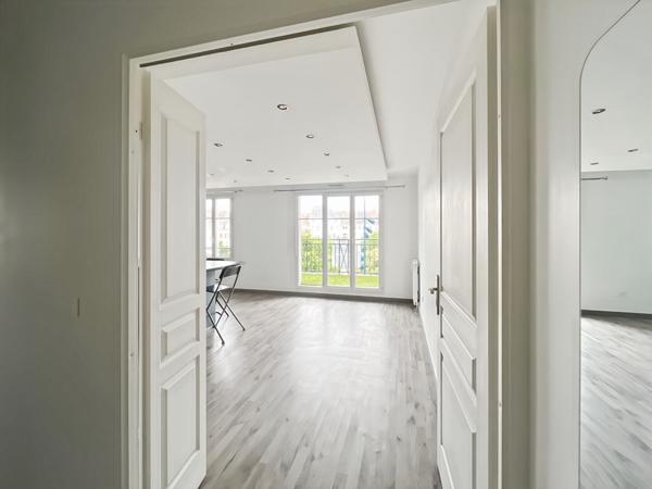 Appartement Vaureal 4 pièce(s) 72 m2