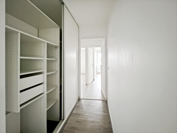 Appartement Vaureal 4 pièce(s) 72 m2
