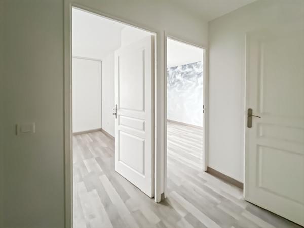 Appartement Vaureal 4 pièce(s) 72 m2
