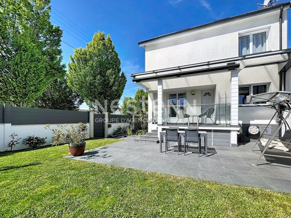 Maison familiale entièrement rénovée DPE C, sous-sol total et combles aménagés, rare sur Morangis