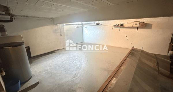 À vendre Maison 6 pièces 199 m² - Croutelle 86240