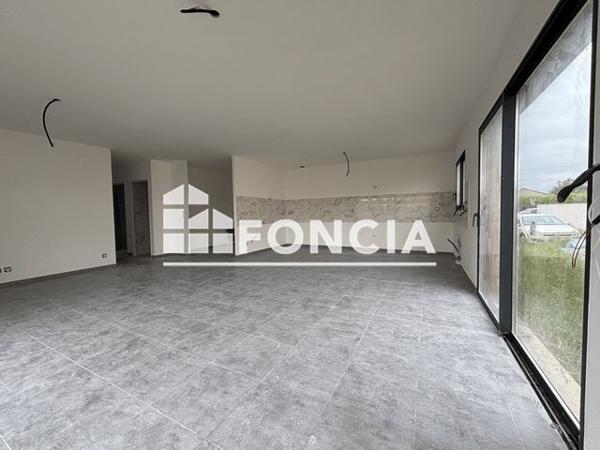 À vendre Maison 5 pièces 165.67 m² - Alixan 26300