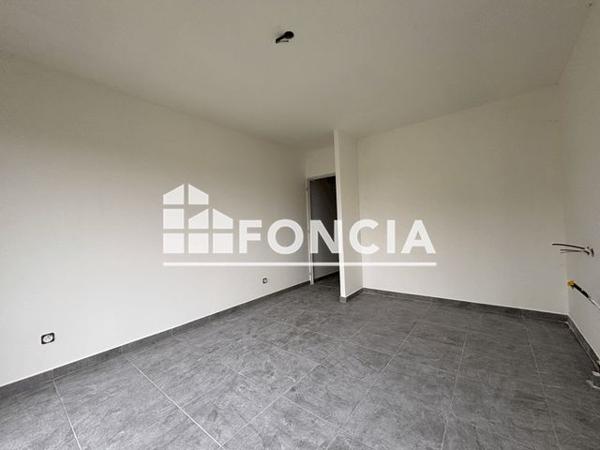 À vendre Maison 5 pièces 165.67 m² - Alixan 26300