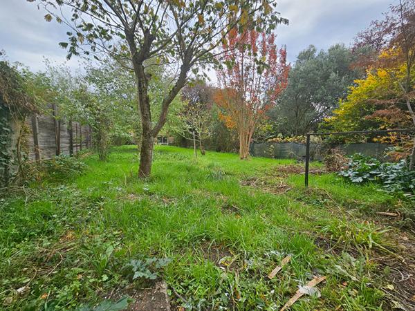 31200 TOULOUSE APPARTEMENT T2 AVEC GRAND JARDIN - ROUTE DE LAUNAGUET