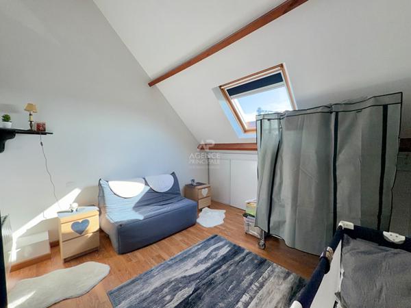 Maison Beauchamp 7 pièce(s) 138 m2 €649 000 ** - Référence 25-3861