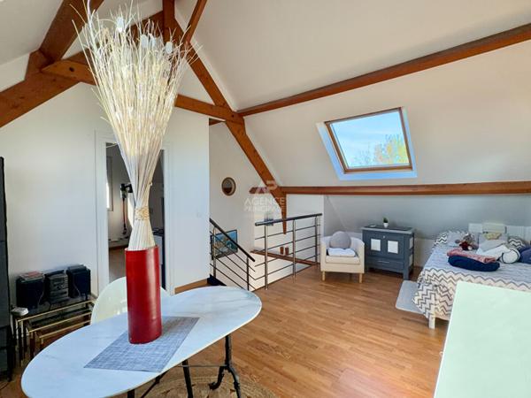 Maison Beauchamp 7 pièce(s) 138 m2 €649 000 ** - Référence 25-3861