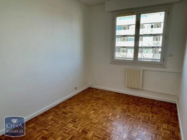 Appartement à louer 3 pièces 61.84m²