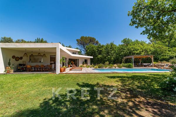 VILLA D'ARCHITECTE AU CALME, VUE DEGAGÉE SECTEUR COUNTRY CLUB