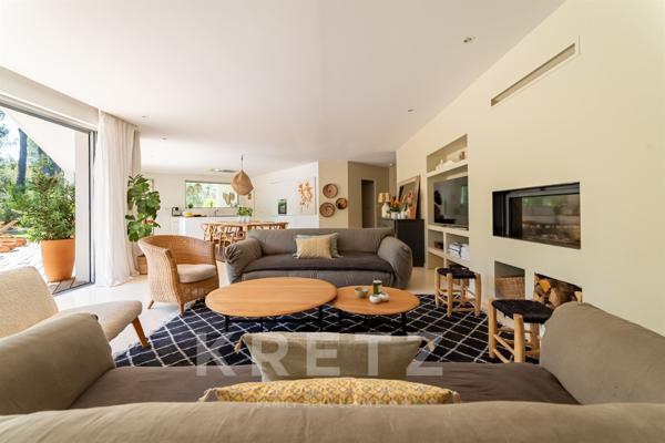 VILLA D'ARCHITECTE AU CALME, VUE DEGAGÉE SECTEUR COUNTRY CLUB