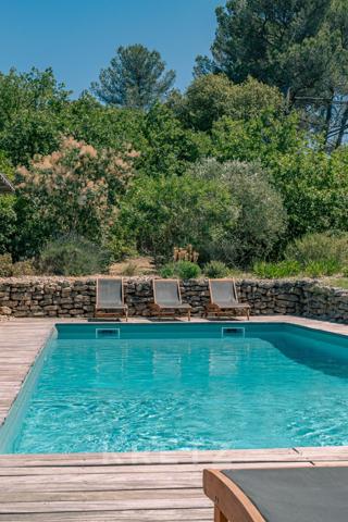 VILLA D'ARCHITECTE AU CALME, VUE DEGAGÉE SECTEUR COUNTRY CLUB