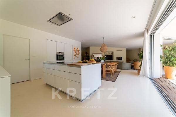 VILLA D'ARCHITECTE AU CALME, VUE DEGAGÉE SECTEUR COUNTRY CLUB