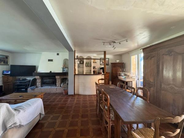 Maison jumelée 141 m² – Piscine – Grand terrain – Excellent DPE B – La Bâtie-Montsaléon