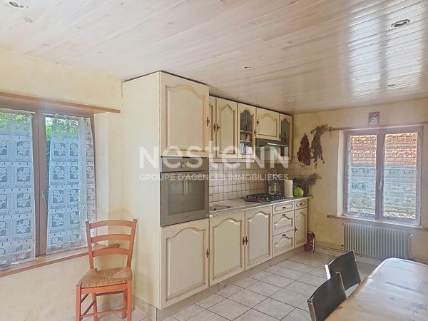 SOUS COMPROMIS OFF MARKET ! EXCLUSIVITE !  MAISON RETOURNAC  67 m2 environ sur 1000 m2 de terrain
