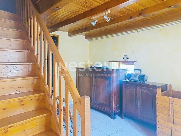 SOUS COMPROMIS OFF MARKET ! EXCLUSIVITE !  MAISON RETOURNAC  67 m2 environ sur 1000 m2 de terrain