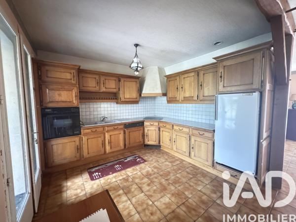 Maison à vendre 7 pièces 141 m² Varennes-Jarcy