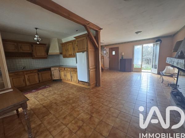 Maison à vendre 7 pièces 141 m² Varennes-Jarcy
