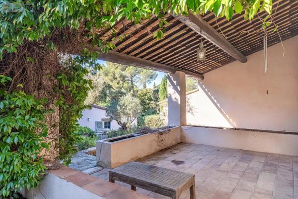 Achat - Maison Saint-Tropez 83990 4 pièces 110 m 2 1066 m 2