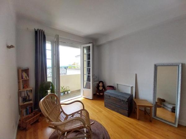 AGEN 47000 appartement 3 pièce(s) 86,86 m2