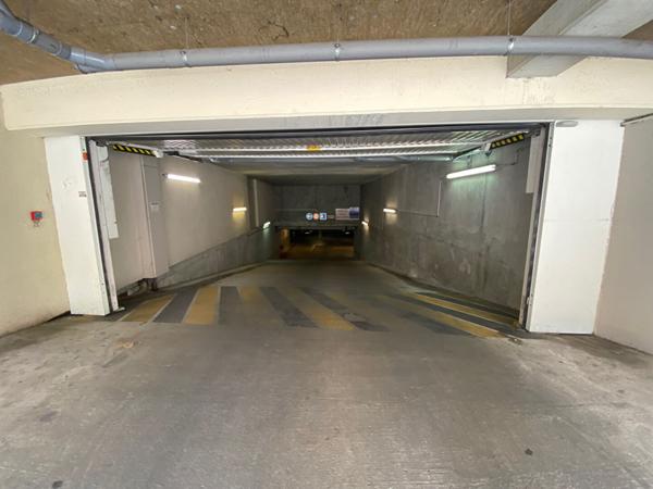 Vente parking Bordeaux : 28 000 € - AJP Immobilier Le Bouscat