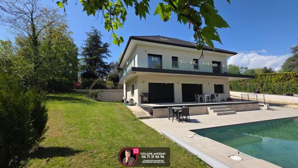 Villa contemporaine avec vue, à deux pas du centre de Chambéry