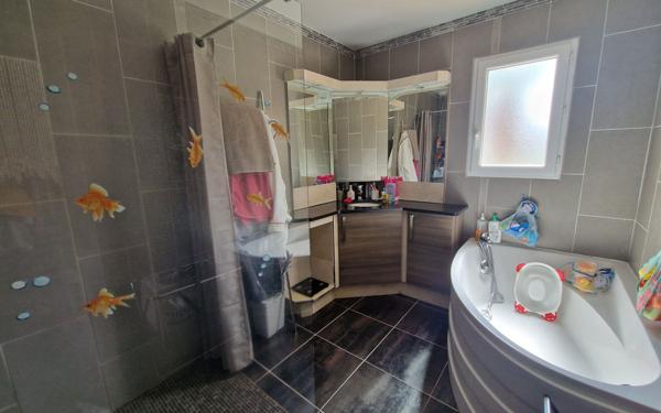 Maison à vendre    5 pièces •  Gièvres