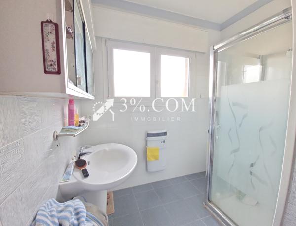 Maison 8 pièce(s) 2 chambre(s) 87 m²