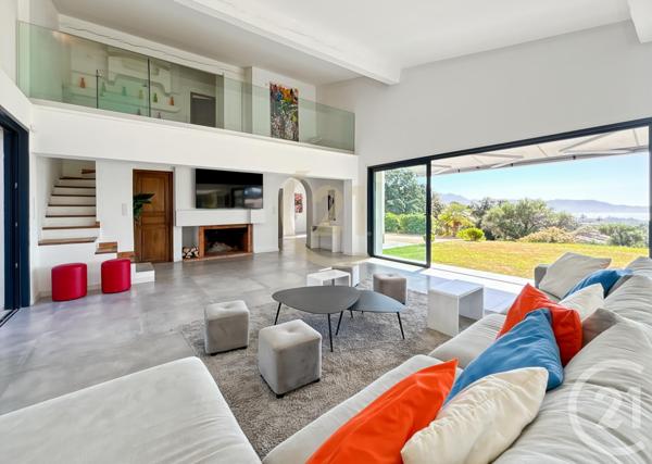 Maison à vendre  7 pièces - 378 m2 LUMIO - 202