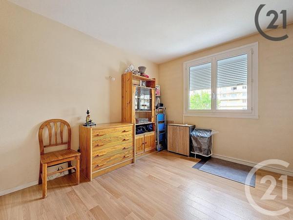 Appartement F4 à vendre  4 pièces - 73,43 m2 ST ANDRE LES VERGERS - 10