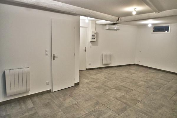 Studio- 1 pièce à louer à Chazay d'Azergues - Réf. 2344