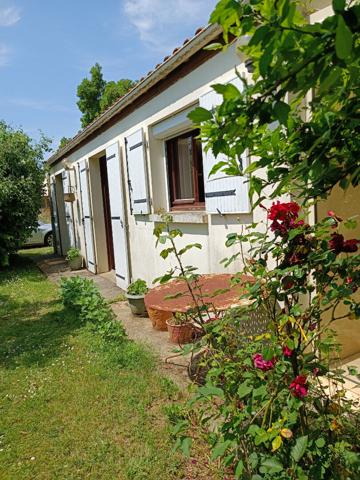 Maison T3 de 87 m² à Champdolent