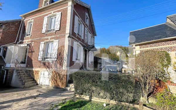 Maison à vendre    6 pièces • 155,60 m2 Liancourt