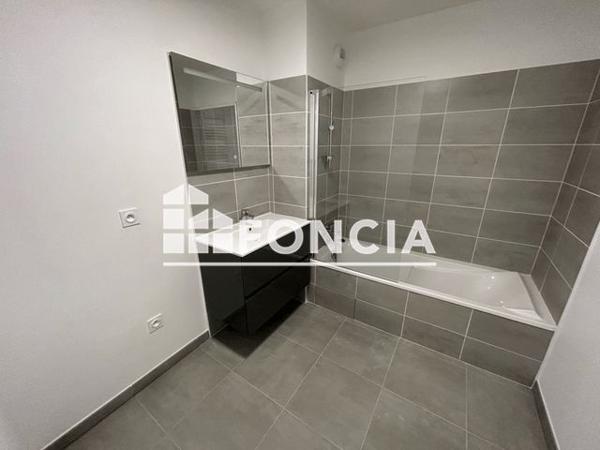 Location Appartement 3 pièces 61.12 m² - 1553 BOULEVARD DE LA ROCHE DU ROI Aix Les Bains 73100