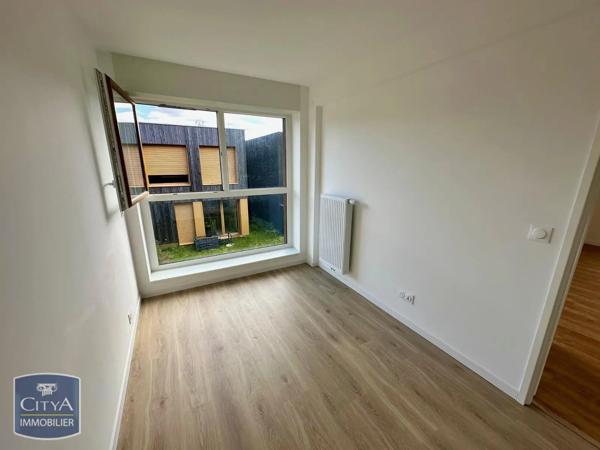 Appartement à louer 3 pièces 63.8m² Le Petit-Quevilly (76140)