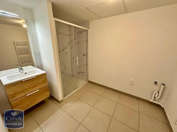 Appartement à louer 3 pièces 63.8m² Le Petit-Quevilly (76140)