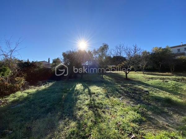 Terrain de 719,30 m²