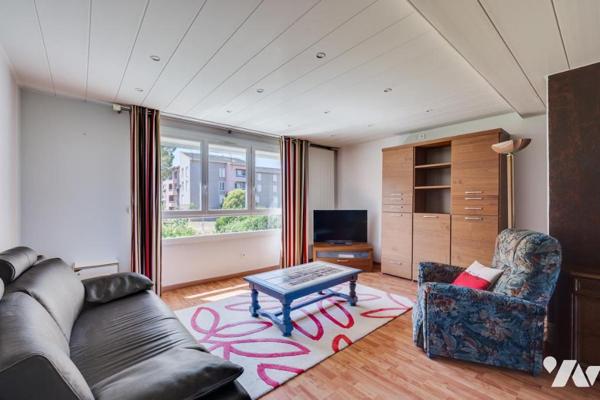 A VENDRE Appartement  T4 traversant à Blagnac