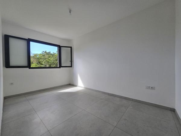 Villa T4 Moderne avec Vue Imprenable – Ravine à Malheur, La Possession