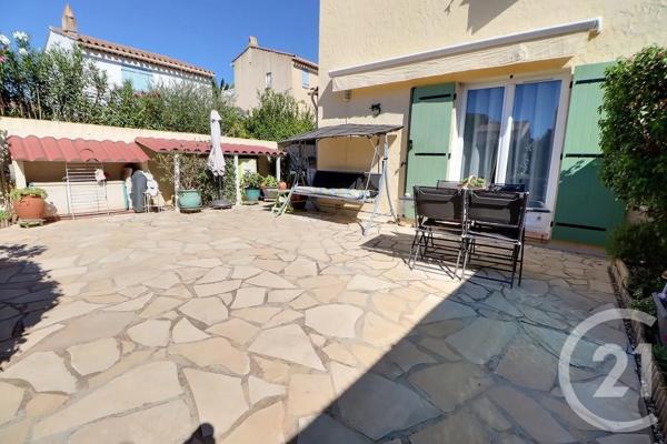 Maison à vendre  3 pièces - 69,82 m 2   FREJUS  - 83