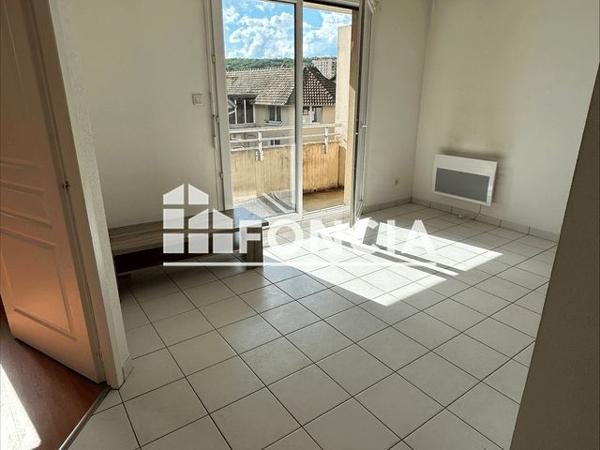 Location Appartement 2 pièces 33.5 m² - 9 RUE JEAN DOLFUS Belfort 90000