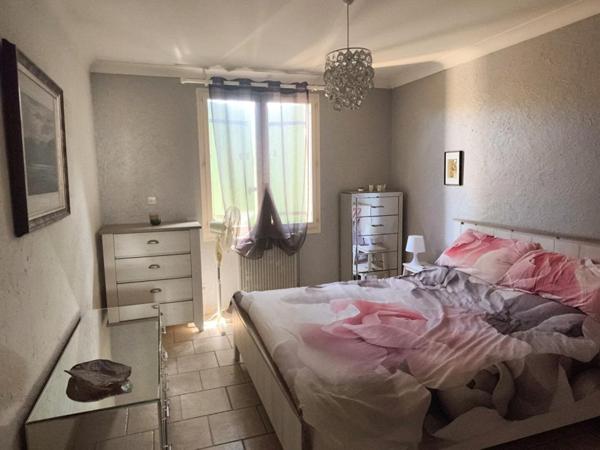 PRIX REVU  POUR CETTE VILLA D'EXCEPTION AVEC VUE SUR LE VENTOUX