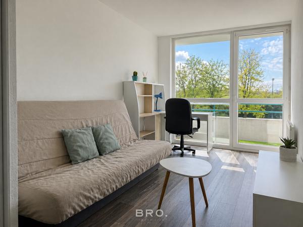 STUDIO « LEGO » STUDIO À VENDRE À VANNES AVEC BALCON & PARKING