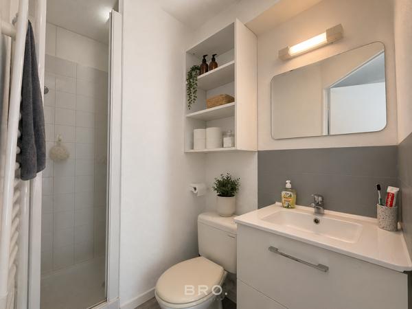 STUDIO « LEGO » STUDIO À VENDRE À VANNES AVEC BALCON & PARKING