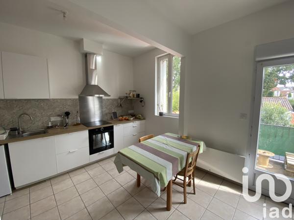 Immeuble à vendre 93 m² Cholet