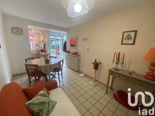 Immeuble à vendre 93 m² Cholet