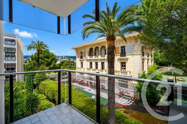 Appartement F2 à vendre  2 pièces - 55,62 m 2   NICE  - 06