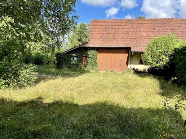 Maison à vendre à Saint-Germain-du-Bois en Saône-et-Loire (71330), ref :