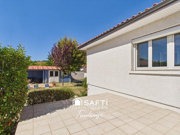 CALME BEAUX VOLUMES ET PARCELLE DE 1200 M²