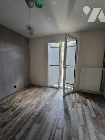 A vendre : Maison spacieuse de 162m² à Ceaux en Couhé, VALENCE-EN-POITOU (86700)