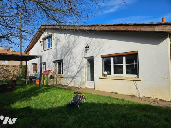 A vendre : Maison spacieuse de 162m² à Ceaux en Couhé, VALENCE-EN-POITOU (86700)