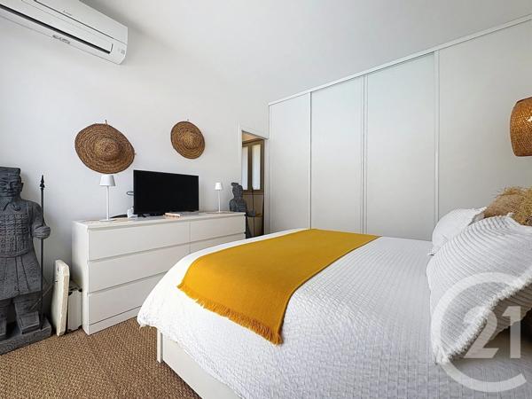 Maison à vendre  4 pièces - 93,90 m 2   VENCE  - 06
